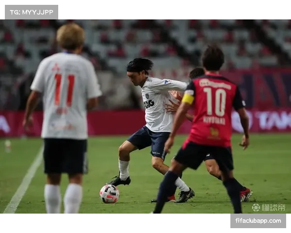 巴多拉托闪耀全场独造四球 助喷气机豪取大胜彰显最佳年轻球员实力